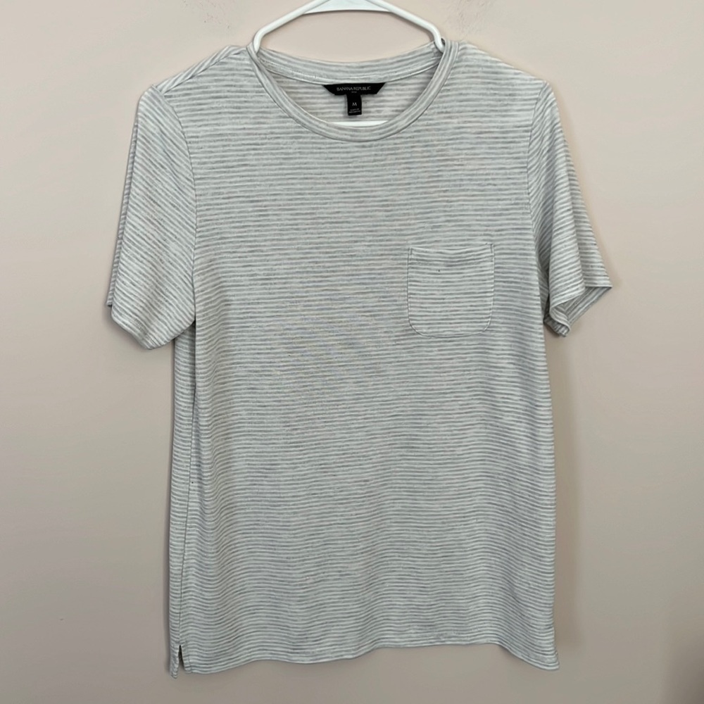 BANANA Republic Factory l Striped Light Grey T-shirt